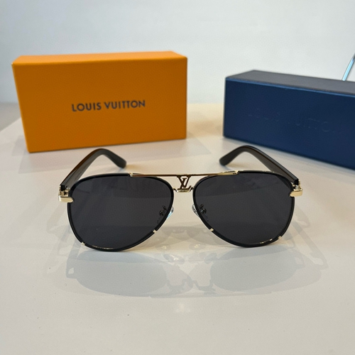 ルイヴィトンサングラス背面デザイン